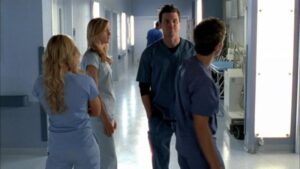 Смотреть на Лордфильм 2.0 Сериал Клиника 2001