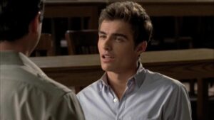 Смотреть на Лордфильм 2.0 Сериал Клиника 2001