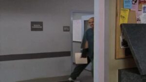Смотреть на Лордфильм 2.0 Сериал Клиника 2001