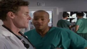 Смотреть на Лордфильм 2.0 Сериал Клиника 2001