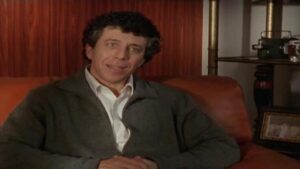 Смотреть на Лордфильм 2.0 Сериал Клиника 2001
