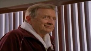 Смотреть на Лордфильм 2.0 Сериал Клиника 2001