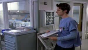 Смотреть на Лордфильм 2.0 Сериал Клиника 2001