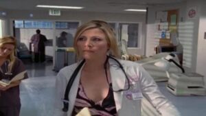 Смотреть на Лордфильм 2.0 Сериал Клиника 2001